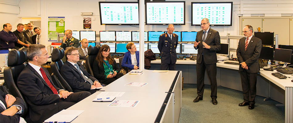 High-level visit to NCI AgencytmpAmps Cyber Security Operations Centre
